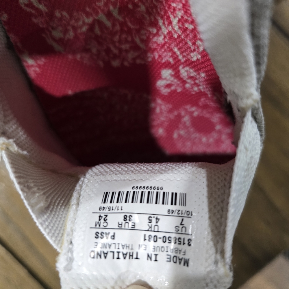 Nike shoes
